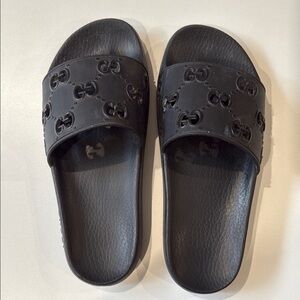 Gucci Black GG Logo Rubber Slide Sandals
